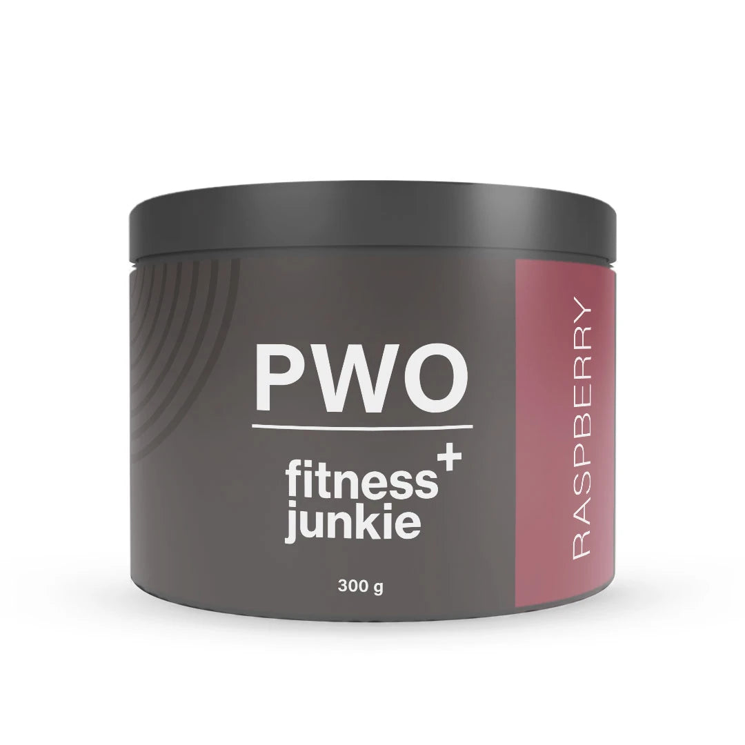 fitnessjunkie PWO 300 g tummanharmaassa purkissa vaaleanpunaisilla yksityiskohdilla, makuna Raspberry.