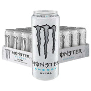 24 x Monster Energy 500 ml Ultra White (sockerfri) i ett grått flak med vita burkar med det ikoniska svarta m-märket.