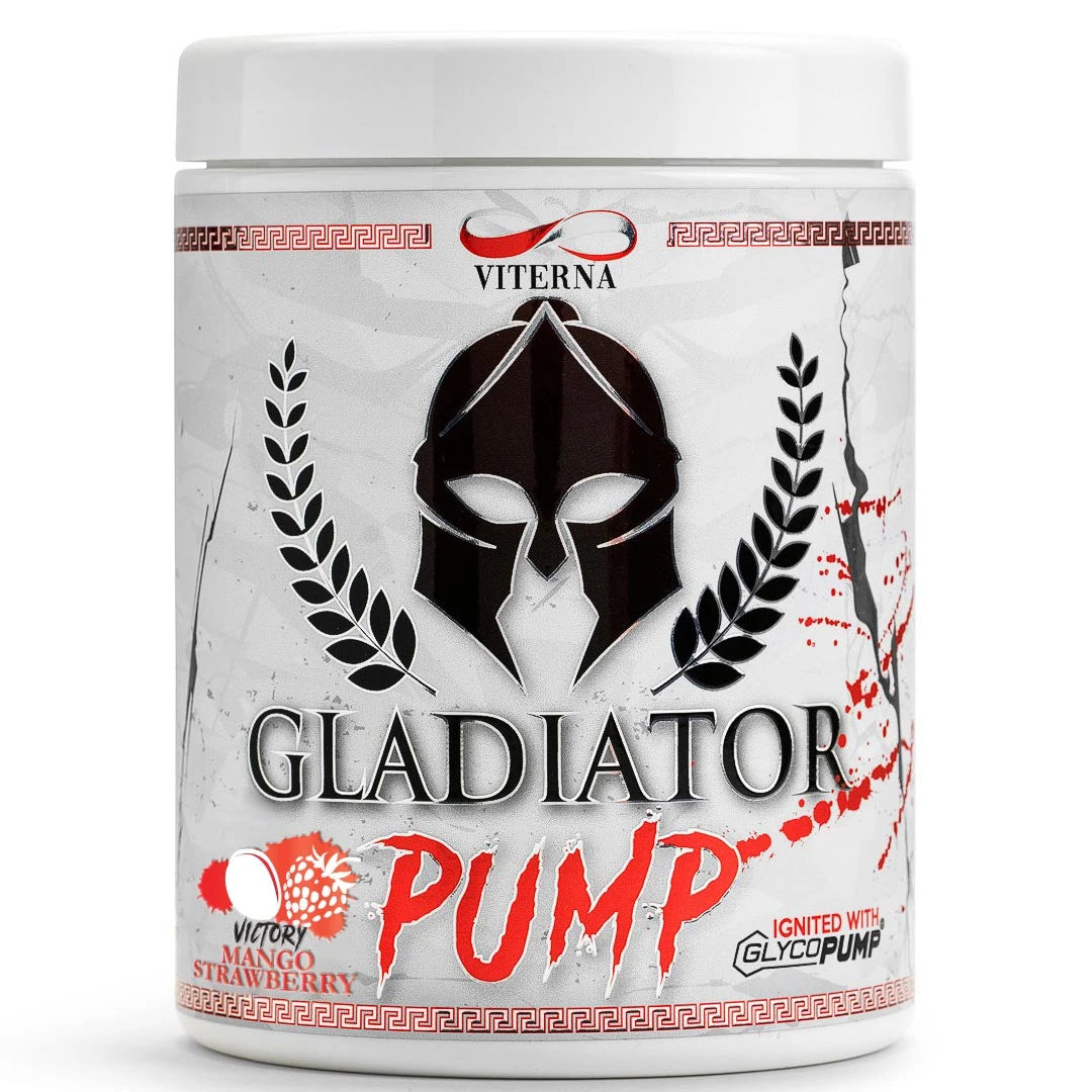 Viterna Gladiator Pump 440 g valkoisessa purkissa mustalla gladiaattorikypärällä ja punaisilla yksityiskohdilla, makuna Strawberry Mango., kuva 1/2
