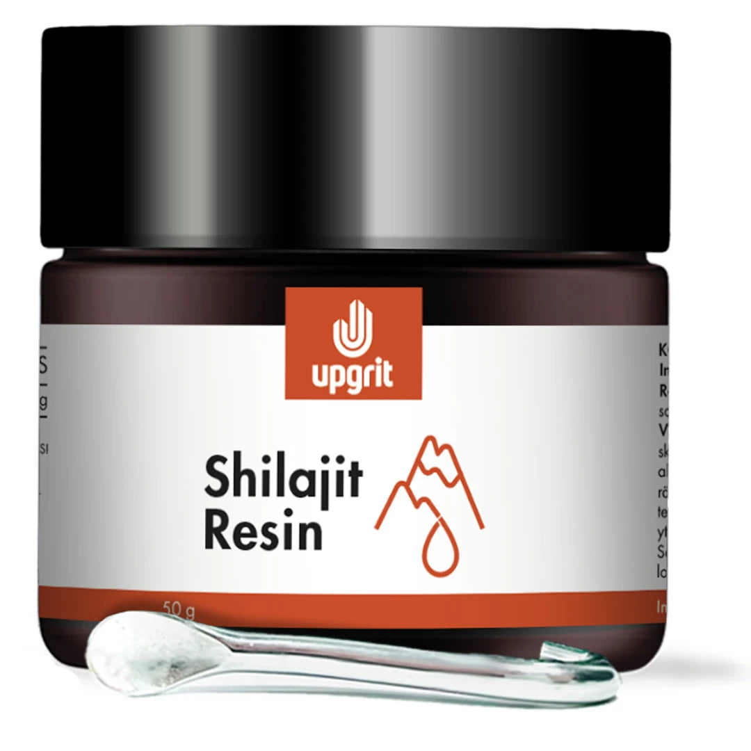Upgrit Shilajit Resin 50 g tummanruskeassa purkissa, jossa on musta kansi ja pieni lusikka., kuva 1/1