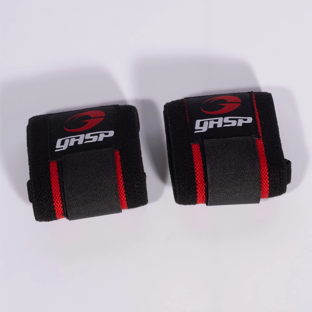 Mustat GASP Hardcore Wrist Wraps Black/Red -rannesiteet punaisilla raidoilla ja logolla raskaisiin nostoihin., kuva 1/1