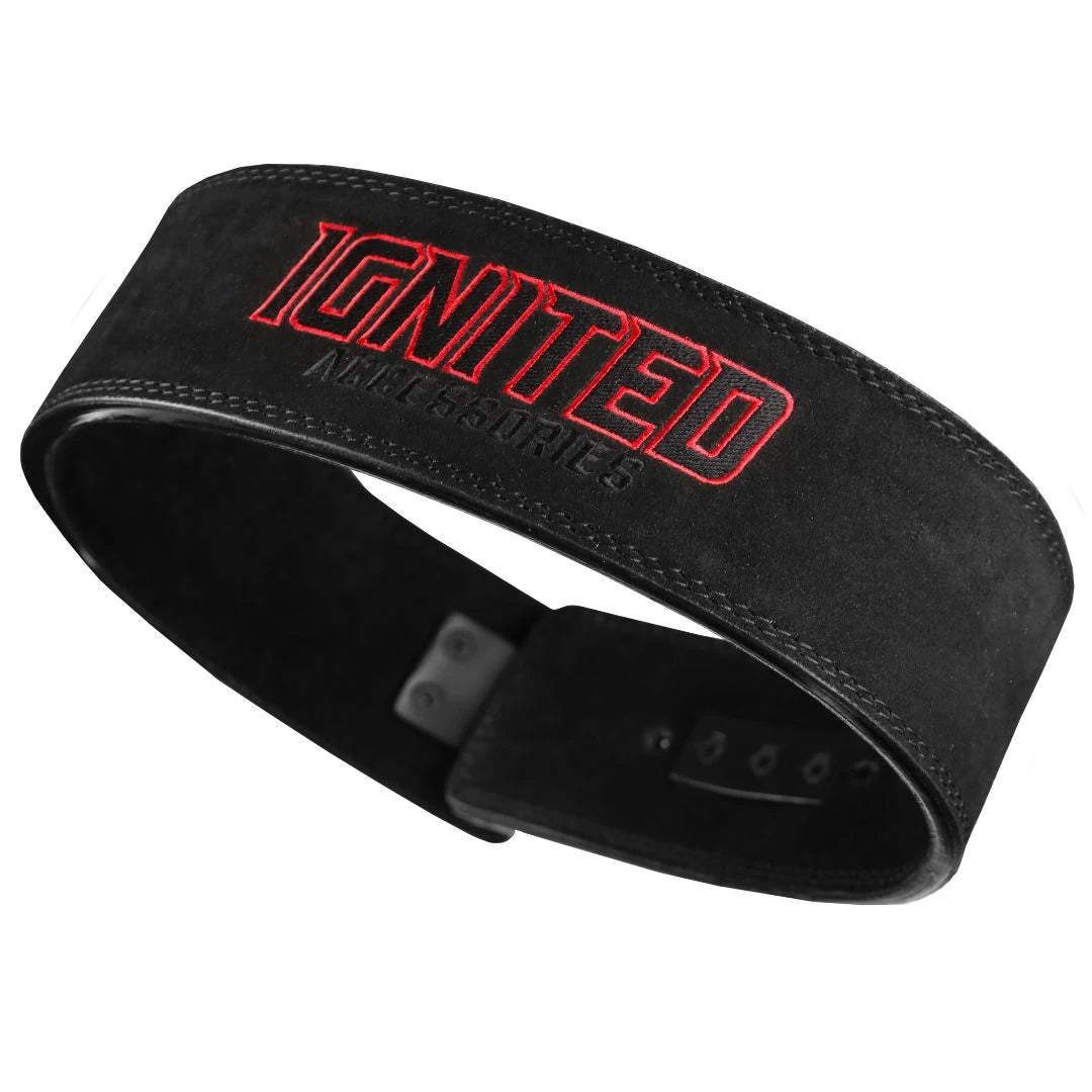 Musta nahkainen Ignited Adjustable Lever Belt Black -treenivyö punaisella logolla raskaisiin nostoihin., kuva 1/5
