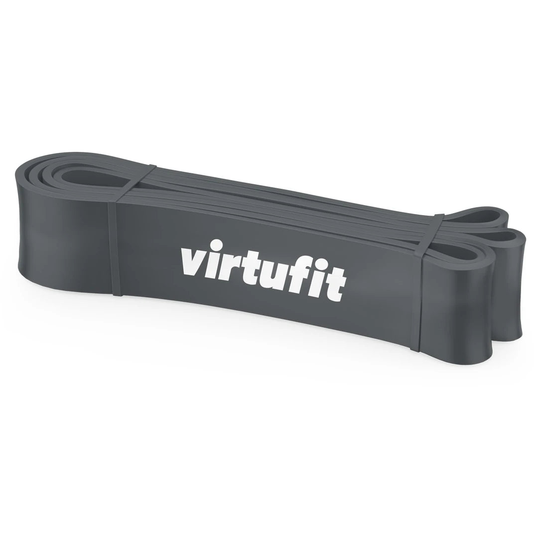 Tummanharmaa ja kestävä kuminen Virtufit Power Band Strong -vastuskuminauha valkoisella logolla., kuva 1/1