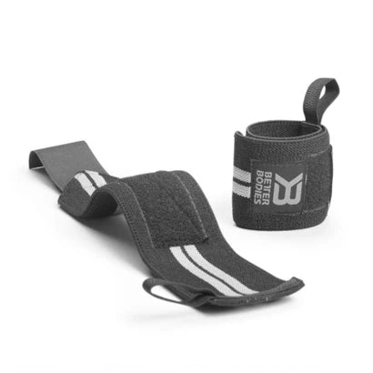 Better Bodies Elastic Wrist Wraps Black, mustat joustavat rannekääreet peukalolenkillä ja tarrakiinnityksellä.