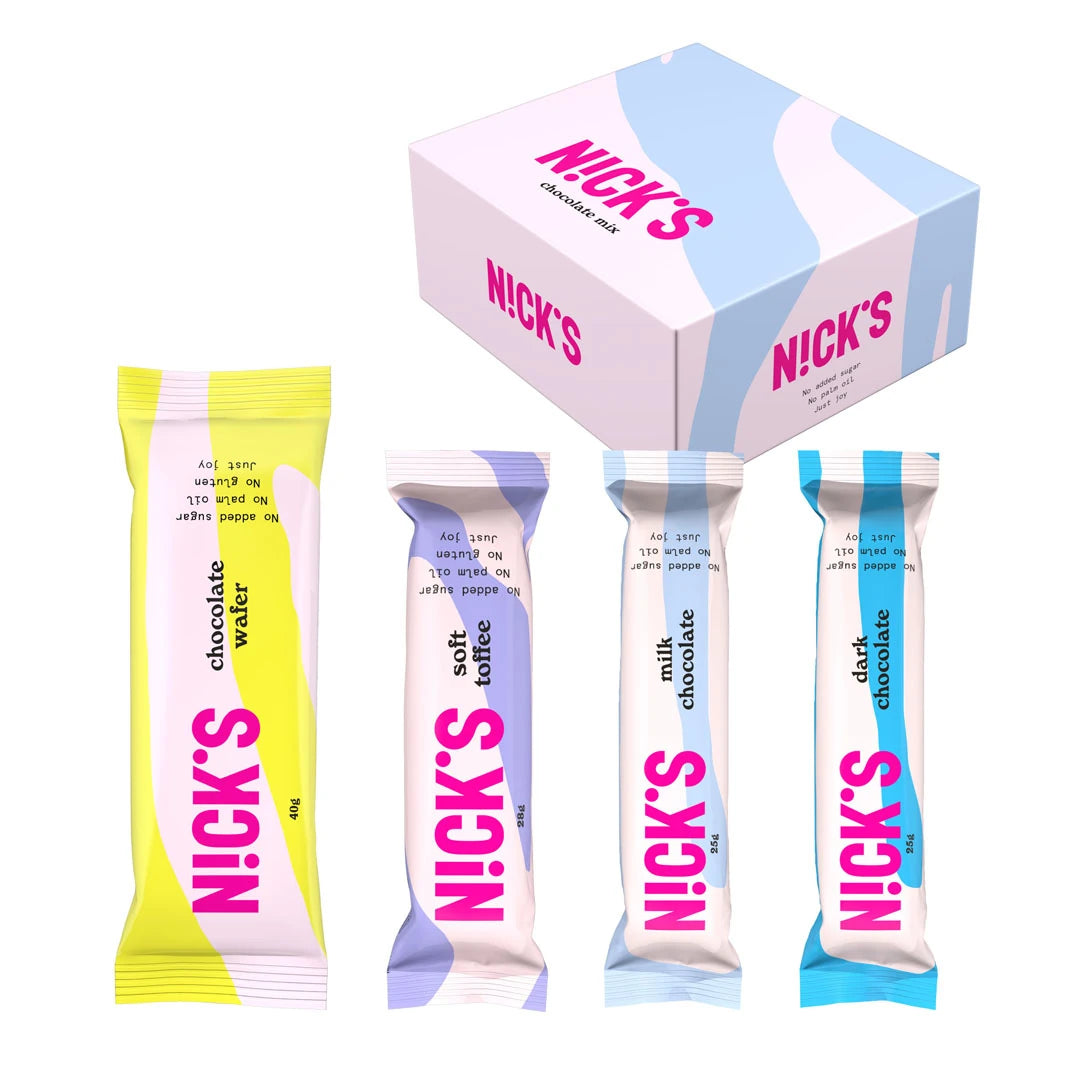 12 x Nicks Chocolate Mix Box, en färgglad blandning av chokladbars utan tillsatt socker tillsammans med produktens låda., bild 1 av 1