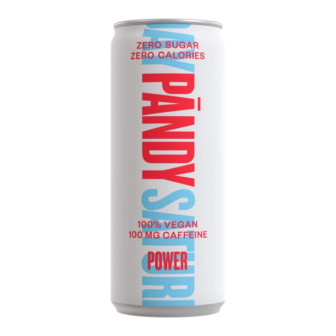 Pändy Soda 330 ml -kofeiinijuoma valkoisessa tölkissä punaisella ja vaaleansinisellä tekstillä, makuna Power., kuva 3/3
